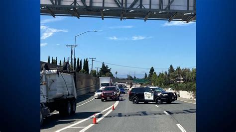1 dead in I-880 Hayward crash, possibly connected to street race, CHP says